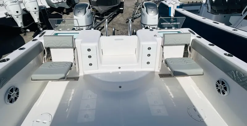  Yacht Photos Pics 2023 Twin Vee 340 Gfx - Image 28