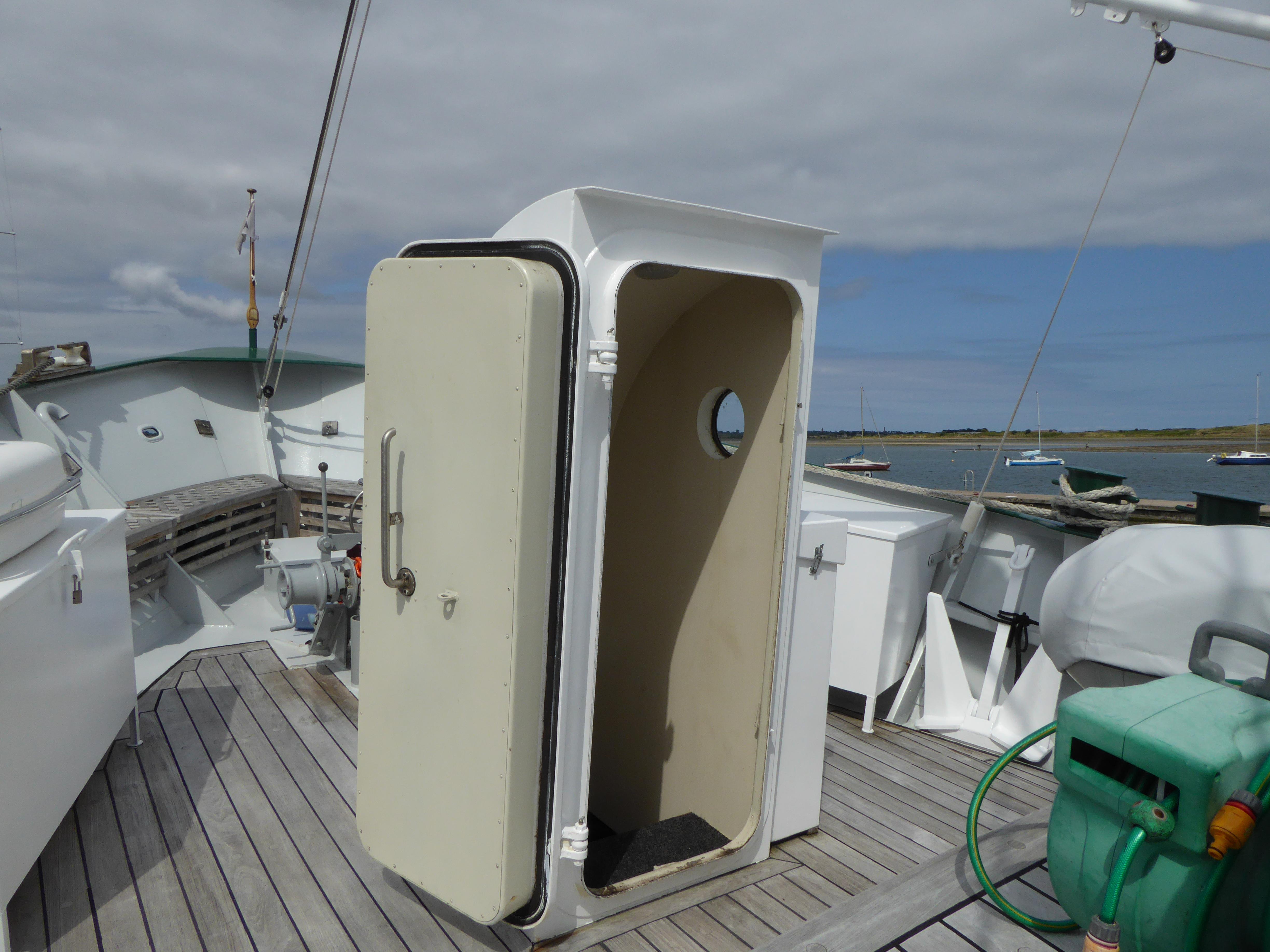 dutch trawler yacht