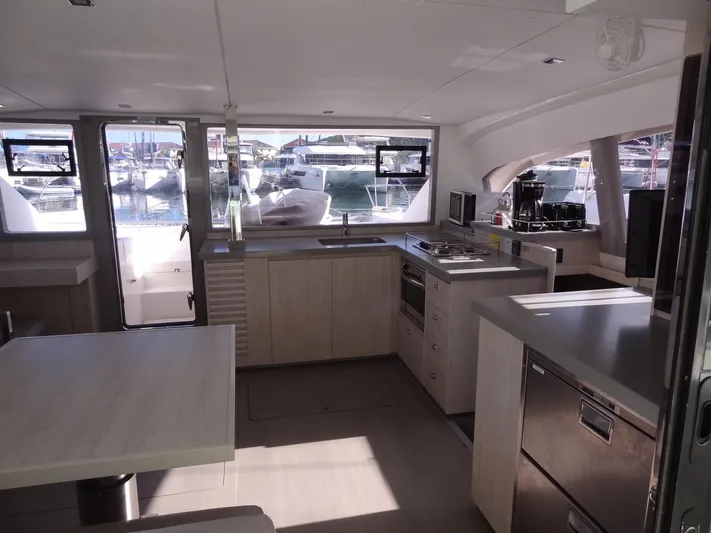 Panasea III Yacht Photos Pics 