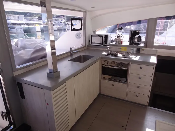 Panasea III Yacht Photos Pics 