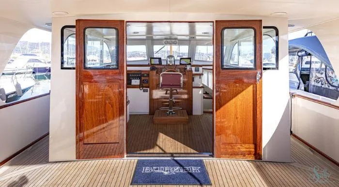 Sally Yacht Photos Pics 