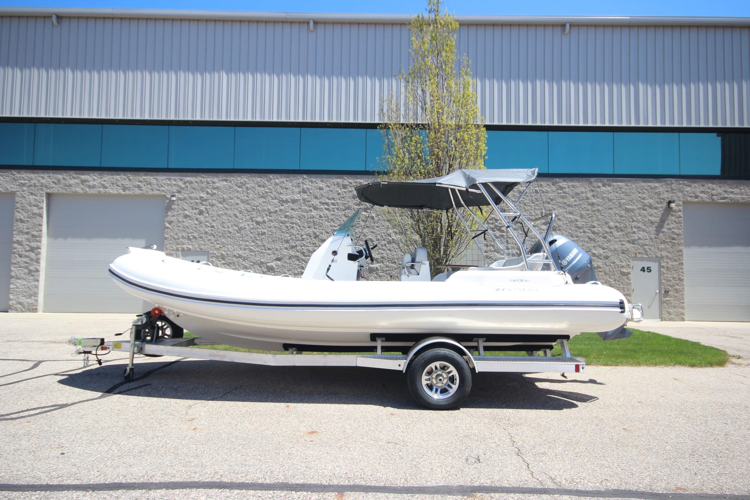 Zodiac Medline 6.8 NEO 200hp In Stock