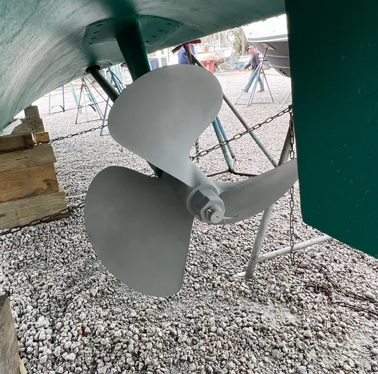 Galavant Yacht Photos Pics 