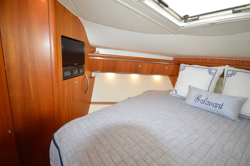 Galavant Yacht Photos Pics 