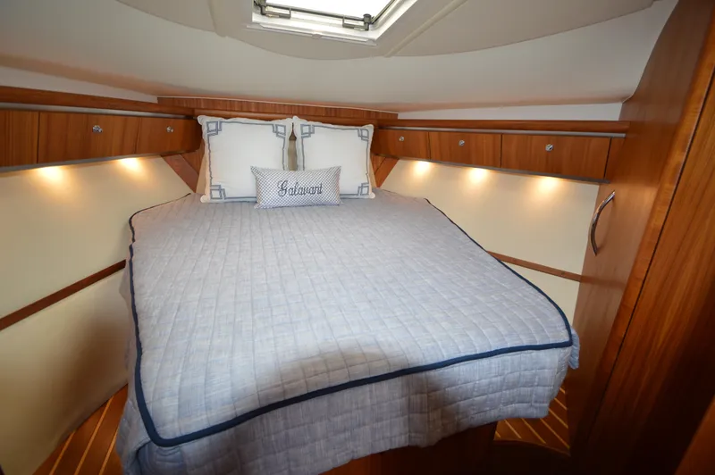 Galavant Yacht Photos Pics 