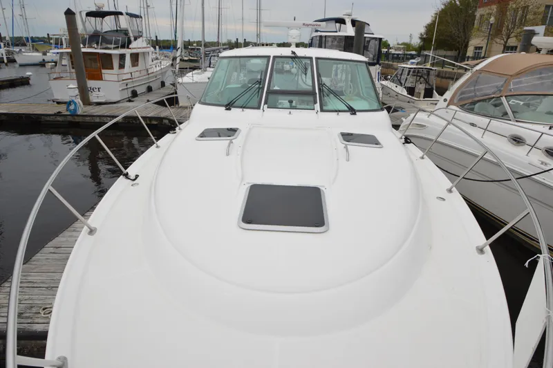 Galavant Yacht Photos Pics 