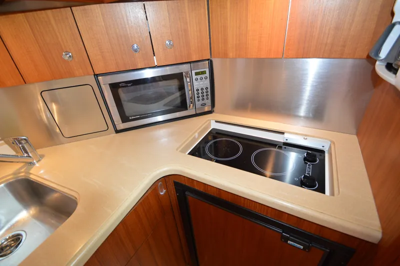 Galavant Yacht Photos Pics 