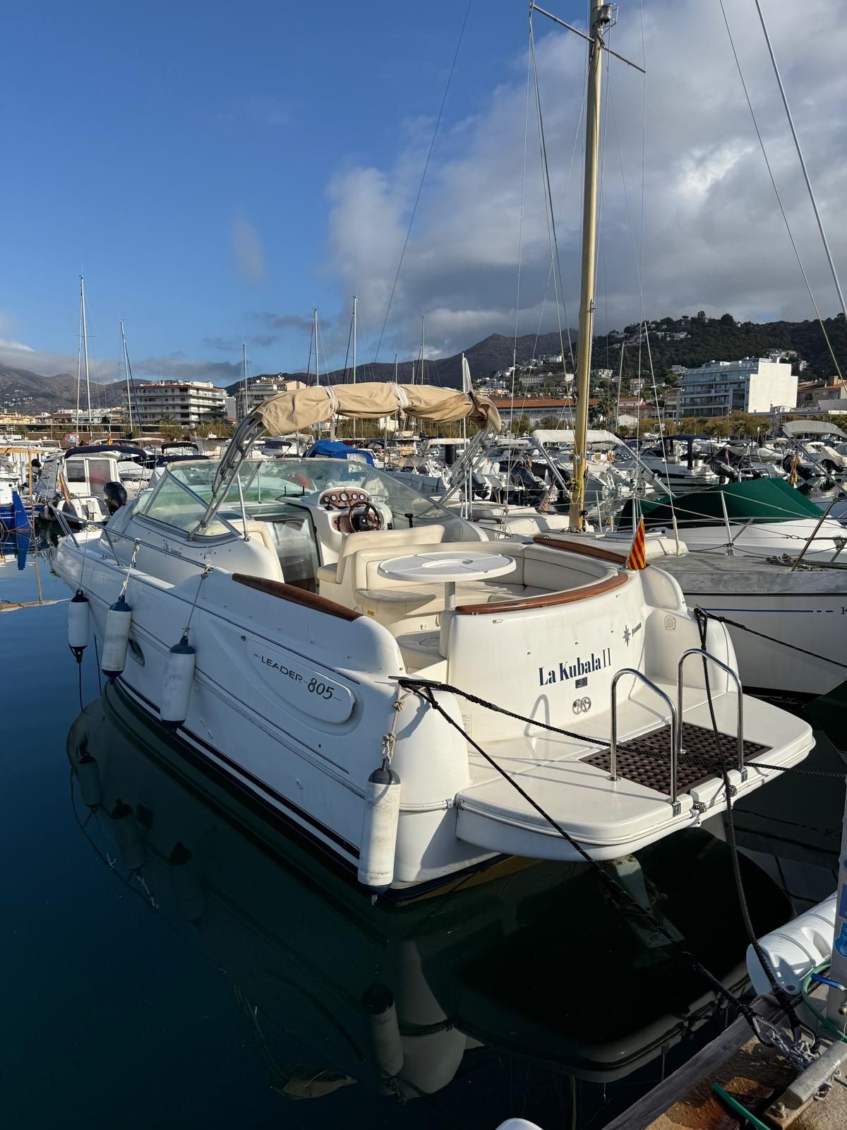 2001 Jeanneau Leader 805