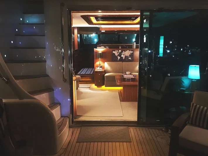 Stella Maris II Yacht Photos Pics 