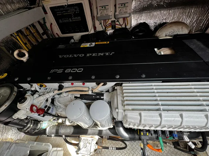  Yacht Photos Pics Volvo Penta IPS 600 engine in 2014 Cruisers Yachts 45 Cantius.