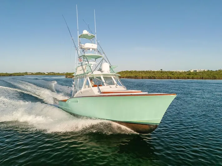 Last Mango II Yacht Photos Pics 