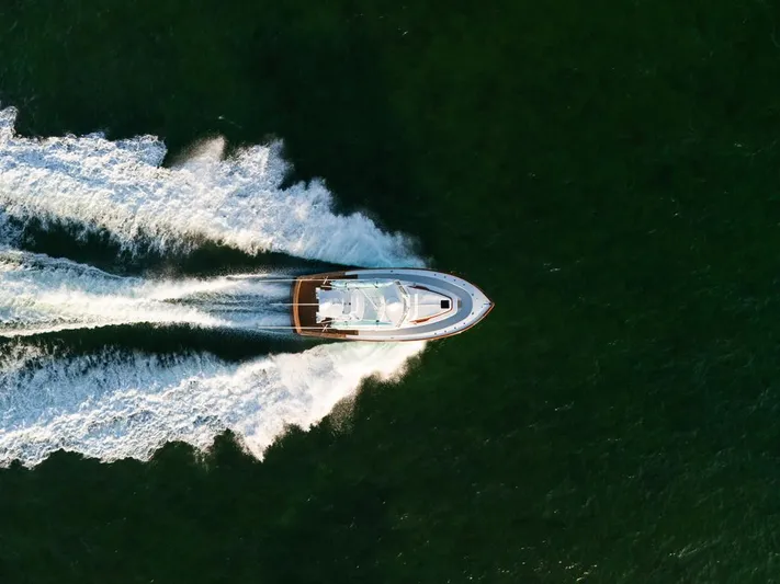 Last Mango II Yacht Photos Pics 