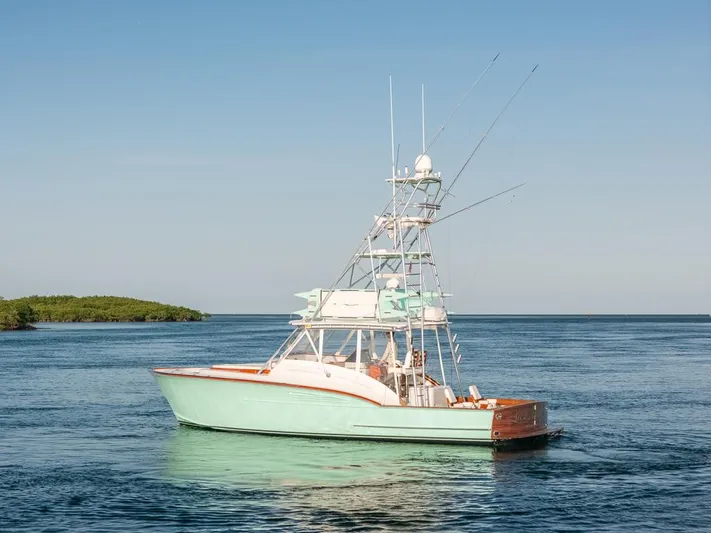 Last Mango II Yacht Photos Pics 