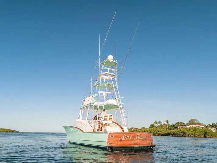 Last Mango II Yacht Photos Pics 