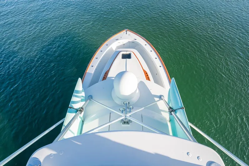 Last Mango II Yacht Photos Pics 