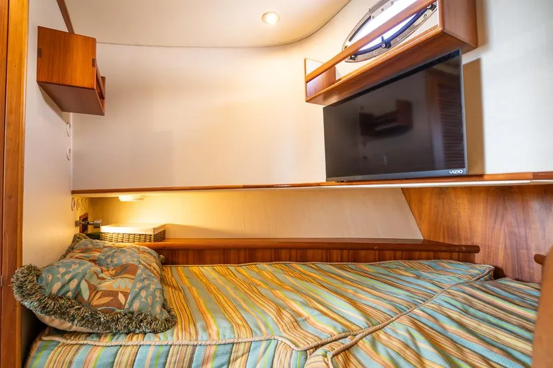 Last Mango II Yacht Photos Pics 