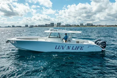 Yellowfin 42