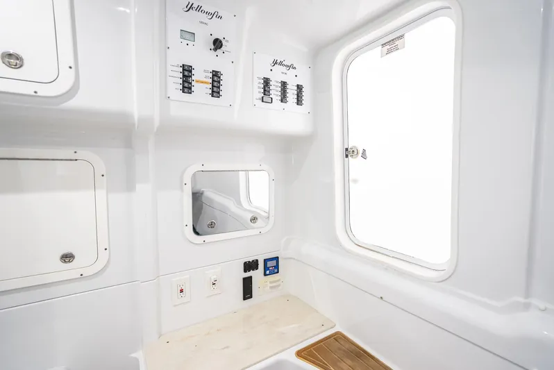 Luv N Life Yacht Photos Pics 