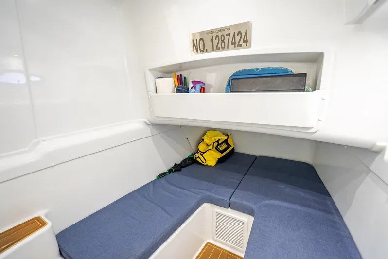 Luv N Life Yacht Photos Pics 