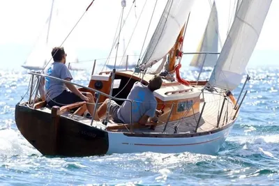 1980 petronio passera lussiniana in mogano