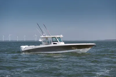 2011 Boston Whaler 370 Outrage