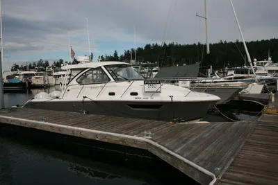 Pursuit OS 325 Offshore