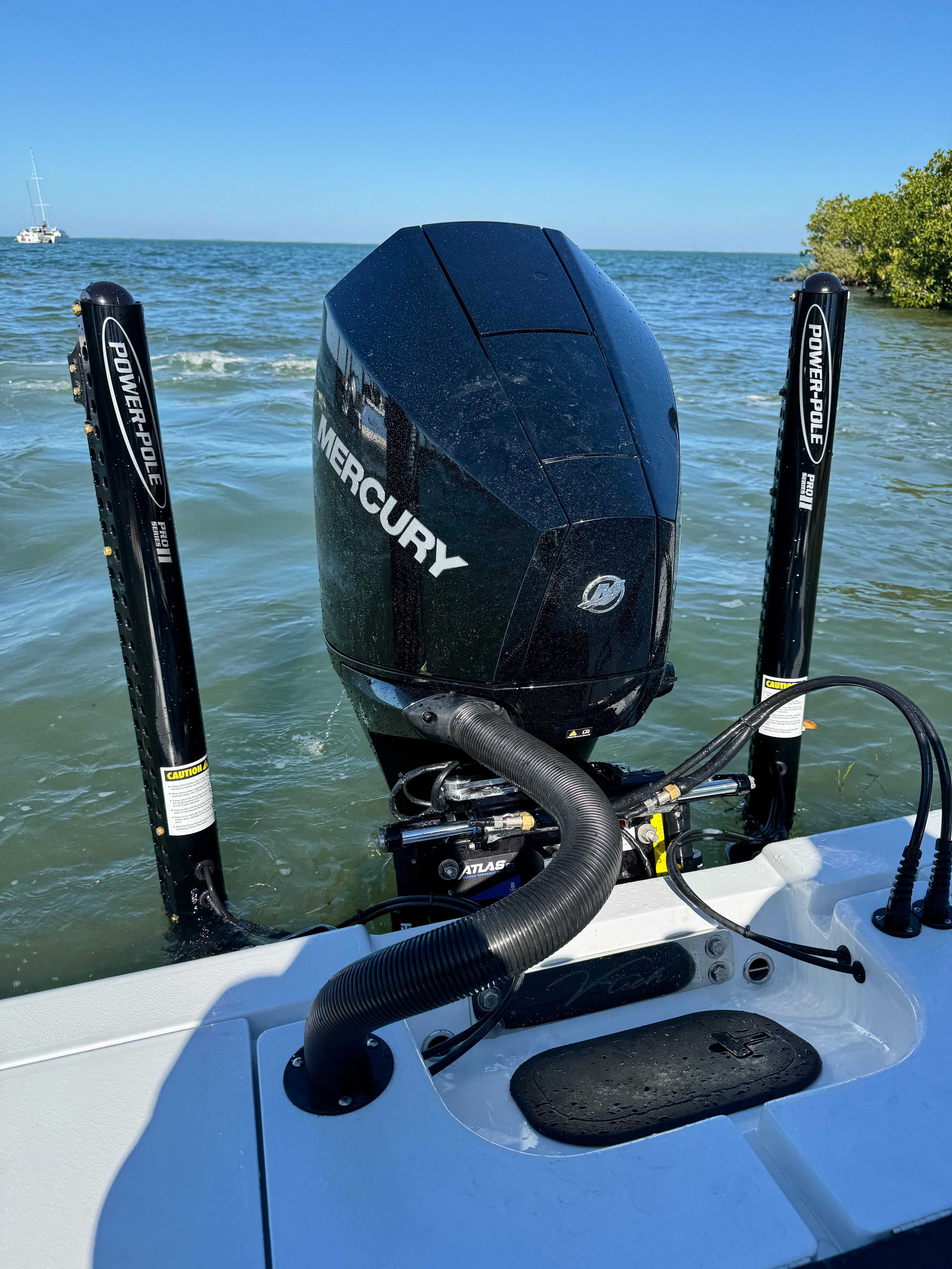 Vtech 18 FLATS boat with Mercury outboard motor, 2026 model.