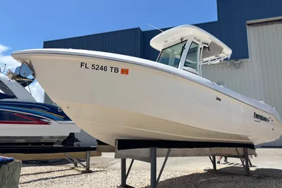 Everglades 235 CC