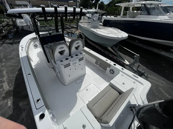  Yacht Photos Pics 2024 Sportsman 267 Masters Oe - Image 10