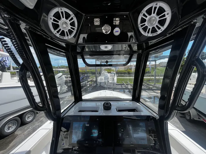  Yacht Photos Pics 2024 Sportsman 267 Masters Oe - Image 17