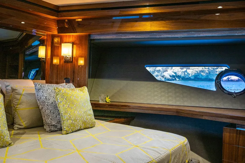 Seawater Yacht Photos Pics 