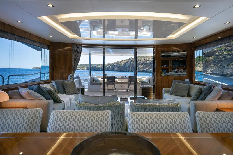 Seawater Yacht Photos Pics 