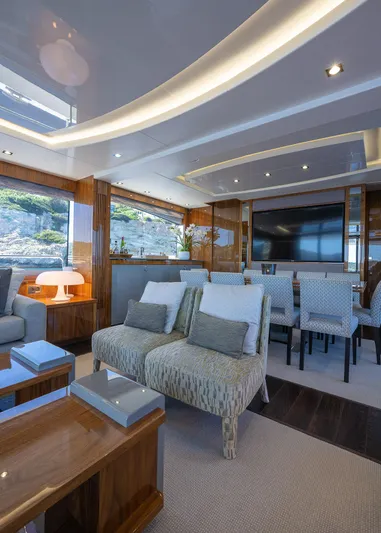 Seawater Yacht Photos Pics 