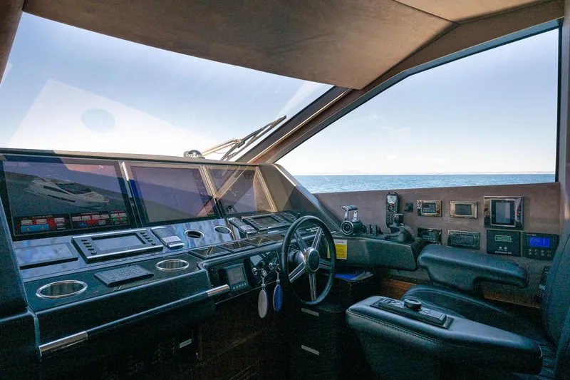 Seawater Yacht Photos Pics 