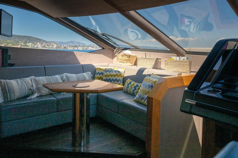 Seawater Yacht Photos Pics 