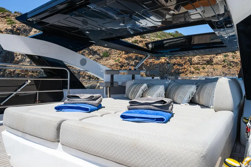 Seawater Yacht Photos Pics 