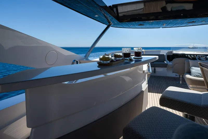 Seawater Yacht Photos Pics 