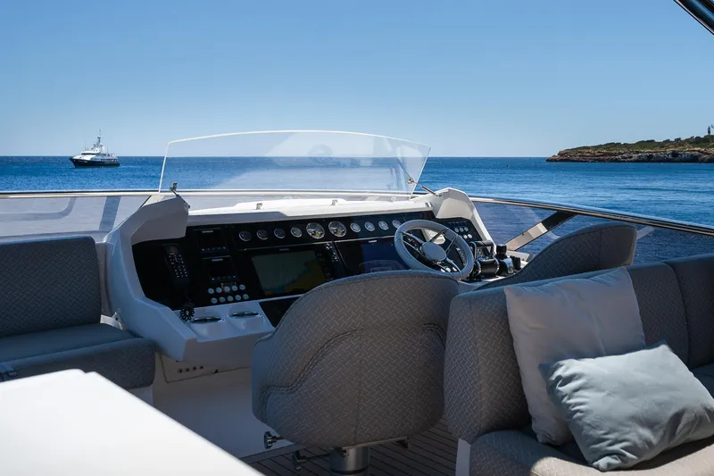 Seawater Yacht Photos Pics 