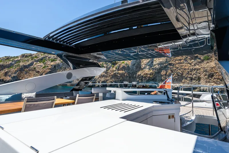 Seawater Yacht Photos Pics 