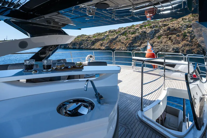 Seawater Yacht Photos Pics 