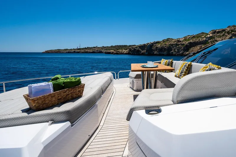 Seawater Yacht Photos Pics 