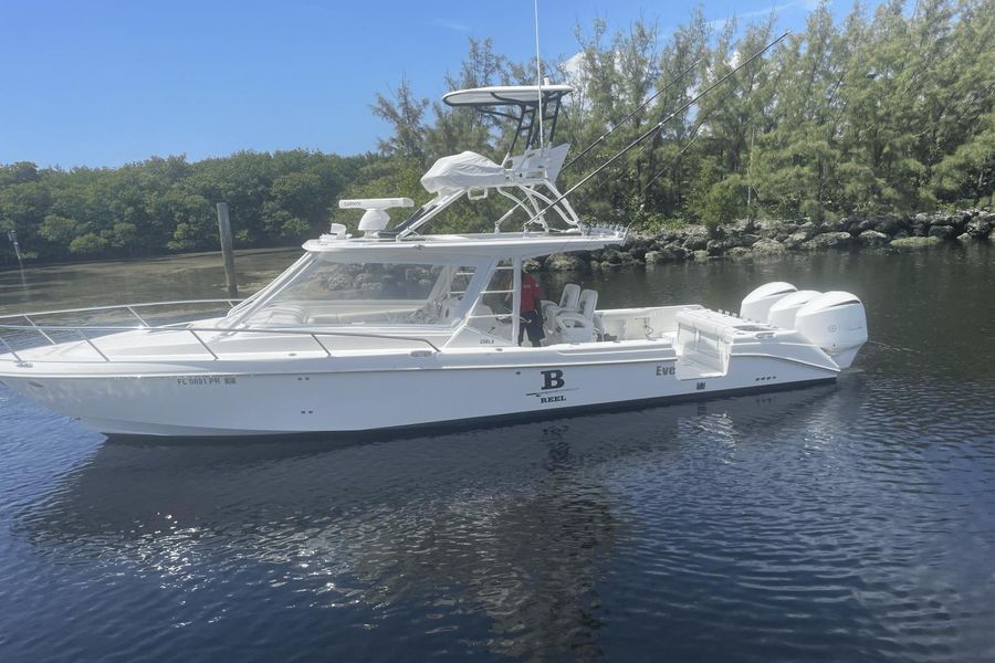 2014 Everglades 350LX