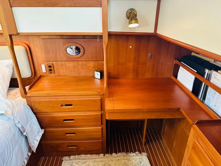 Sora Yacht Photos Pics 