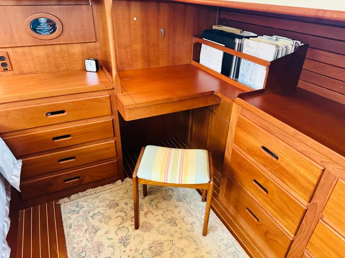 Sora Yacht Photos Pics 