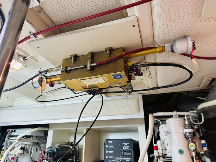 Sora Yacht Photos Pics 