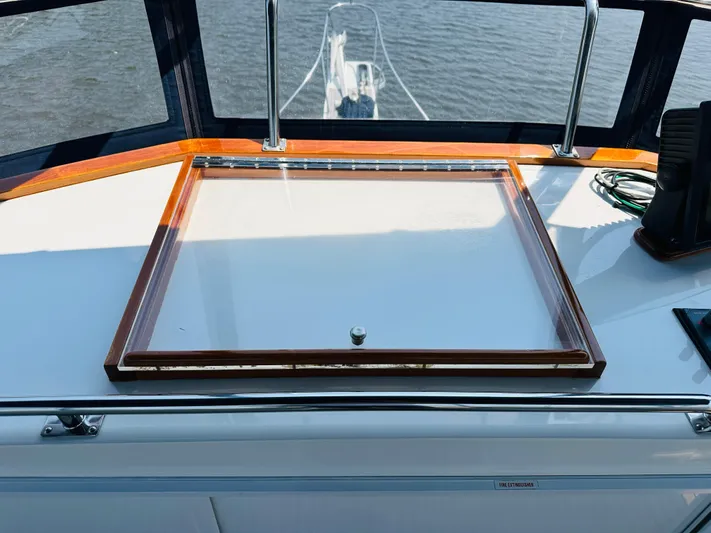 Sora Yacht Photos Pics 