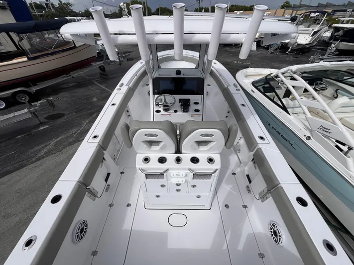  Yacht Photos Pics 2025 Sportsman 262 Open - Image 7