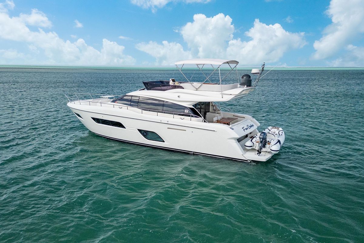 2018 Ferretti Yachts 55 