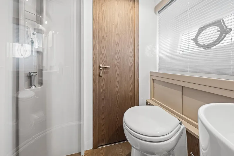 Funseeker Yacht Photos Pics 