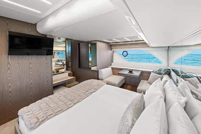 Funseeker Yacht Photos Pics 